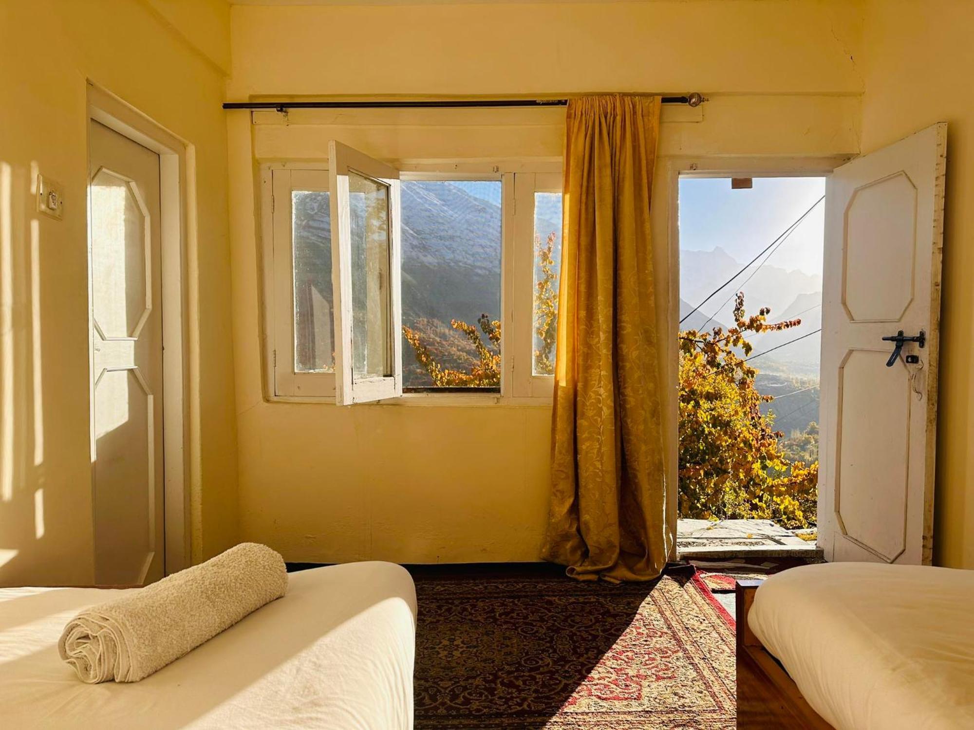 Backpackers Stories By Old Hunza Inn Karimabad  Zewnętrze zdjęcie